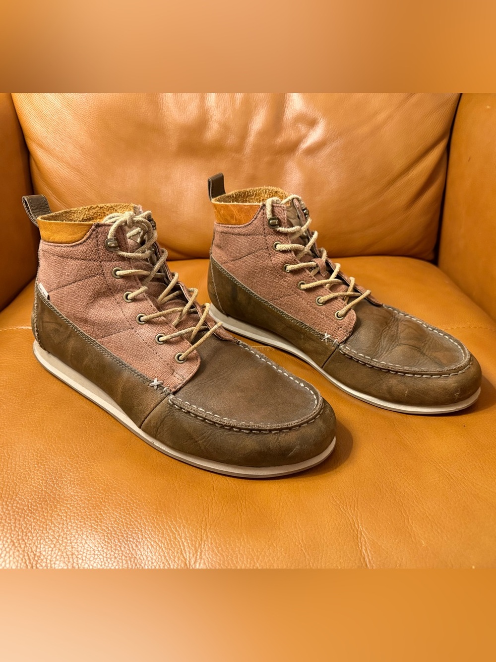 Hari Mari CanyonTrek Nokona Chukka